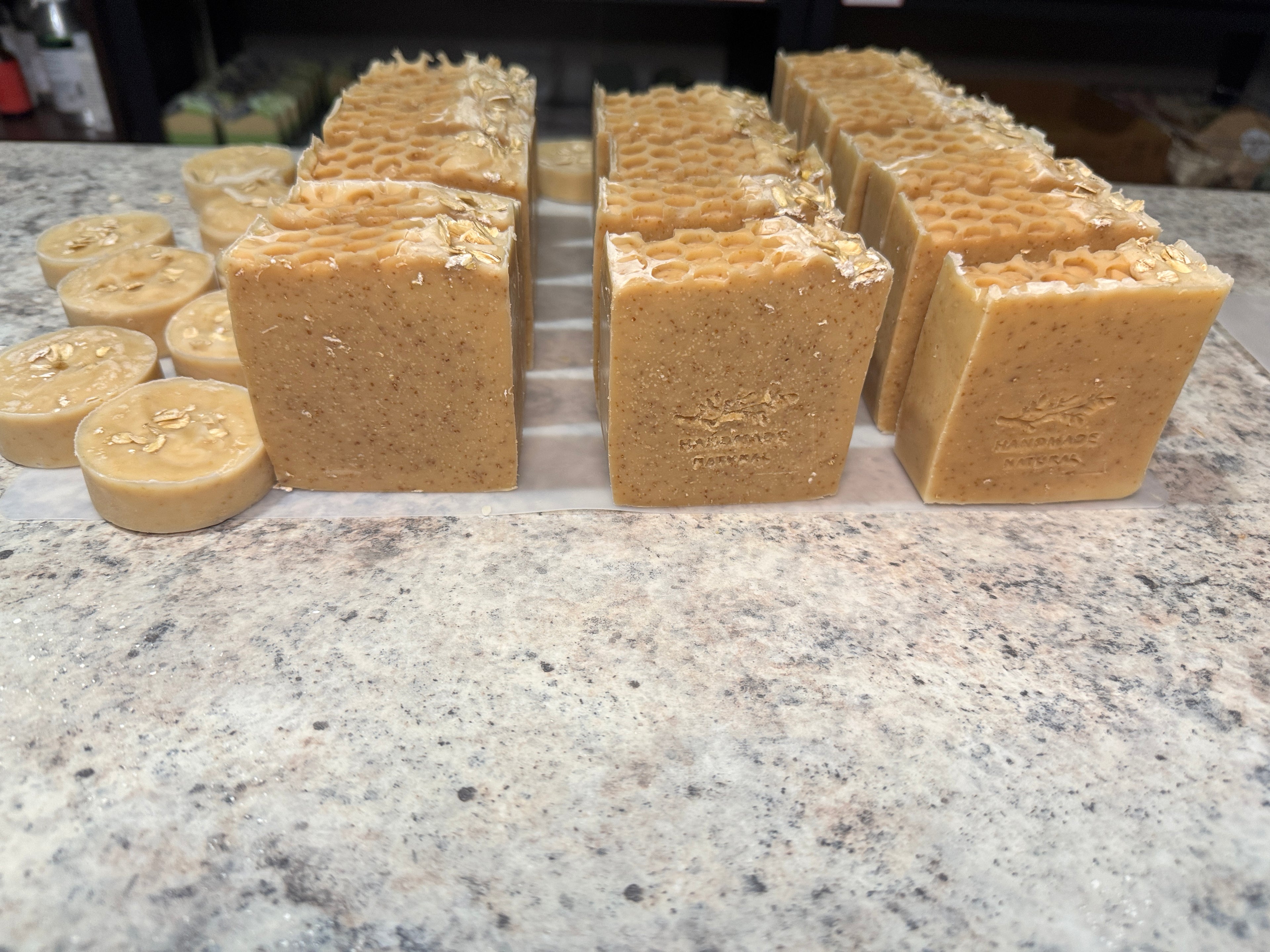 Oat Silk (Oatmeal, Tallow & Honey ) Body Soap